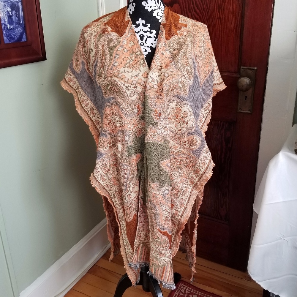 Urban Outfitters Wrap